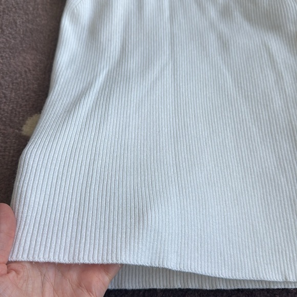 Knit Ruffled Top - Picture 2 of 6